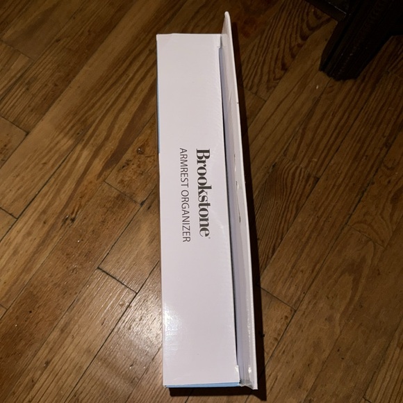 Brookstone Armrest Organizer - Picture 4 of 7